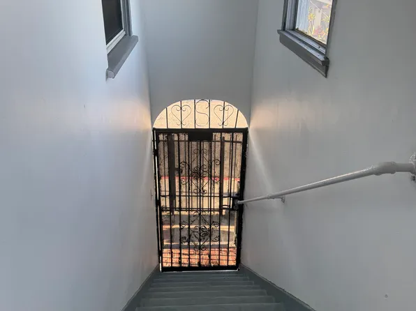 206 1/2 E Elm St, Compton, CA 90220