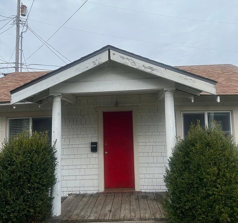 1st image of 3307 N 7th St