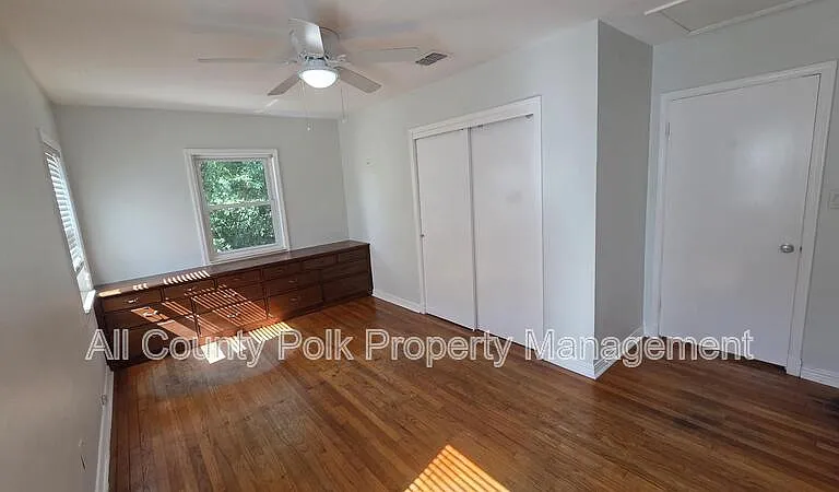 925 Sikes Blvd — Photo 19