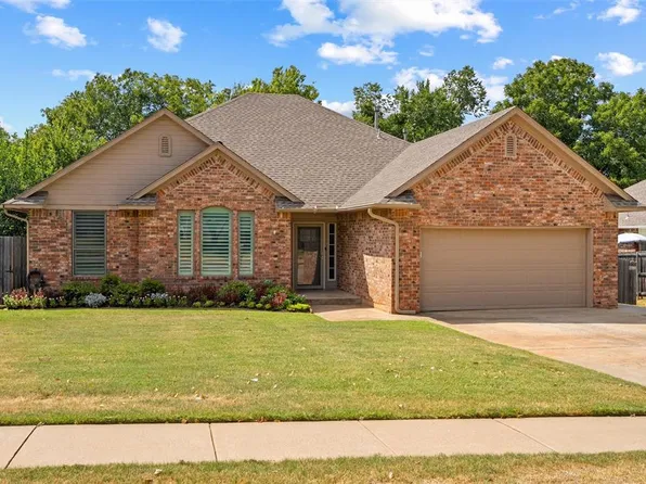 187 N Willow Ter, Mustang, OK 73064