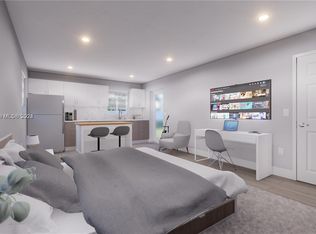 11820 SW 189th St #1, Miami, FL 33177