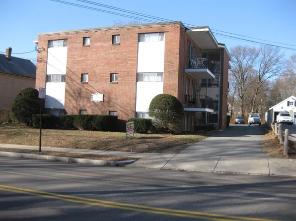 232 Tremont St, Melrose, MA 02176