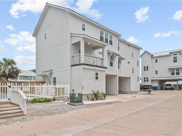3087 11th St #400, Port Aransas, TX 78373