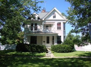 406 Walnut St, Traer, IA 50675