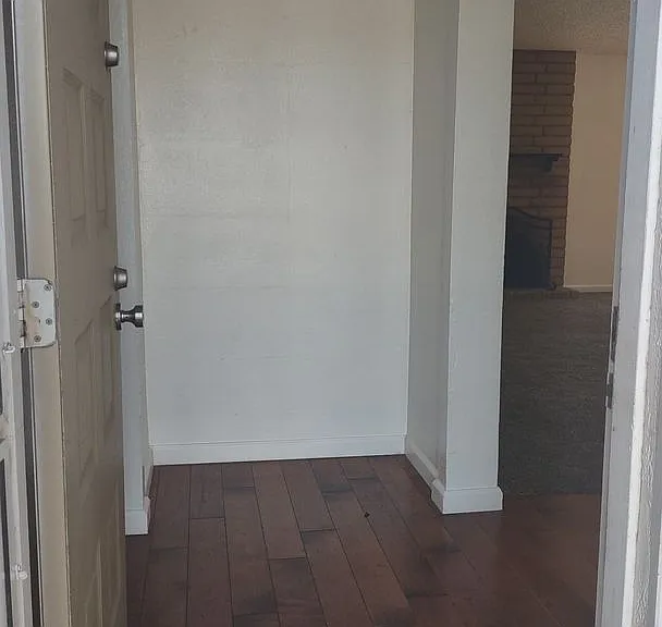 4111 Ozro Ct — Photo 2
