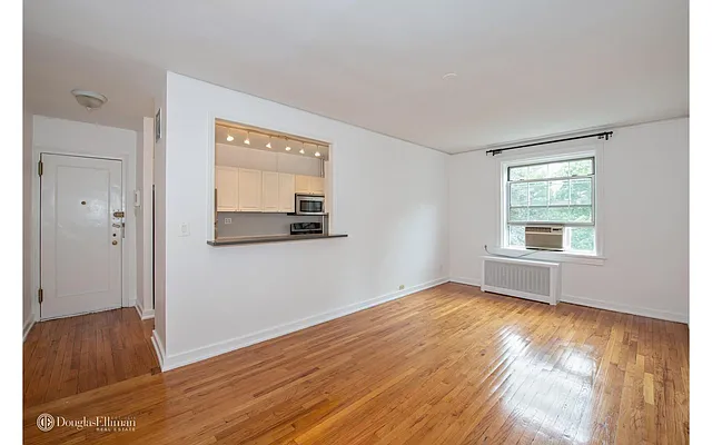 Sold by Douglas Elliman | media 16