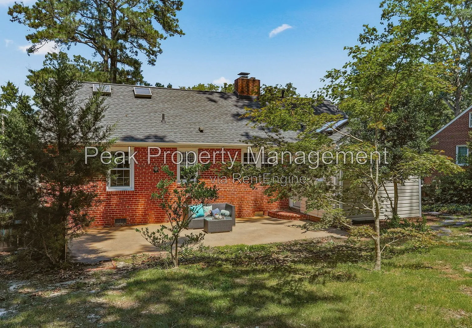 3 bed, 2.0 bath, 1745 sqft, $2,500 — Photo 4