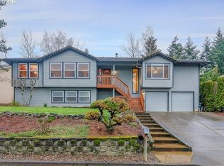 11493 SE Hazel Hill Rd, Happy Valley, OR 97086