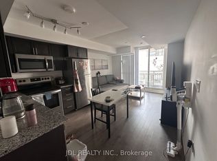 3091 Dufferin St #1411, Toronto, ON M6A0C4