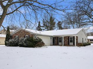 9536 Brimfield Dr, Mentor, OH 44060