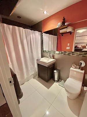 Rented by Douglas Elliman | media 15