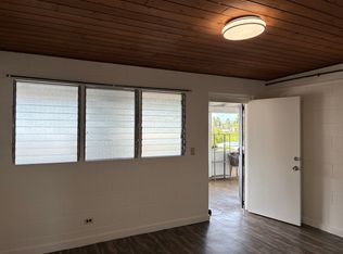 1570 Pohaku St APT C, Honolulu, HI 96817