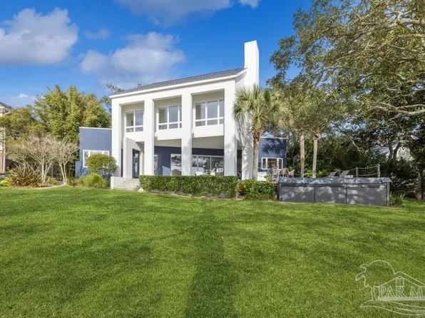 4407 Soundside Dr, Gulf Breeze, FL 32563