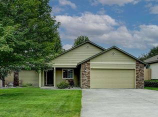 2635 Sandpiper Loop, Richland, WA