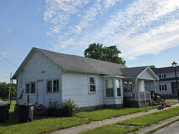 2nd image of 1332 Harmar St