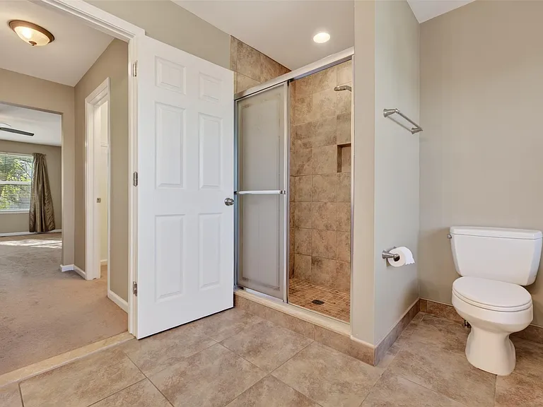 699 Bay Pointe Dr — Photo 36