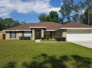33 Rickenbacker Dr, Palm Coast, FL 32164