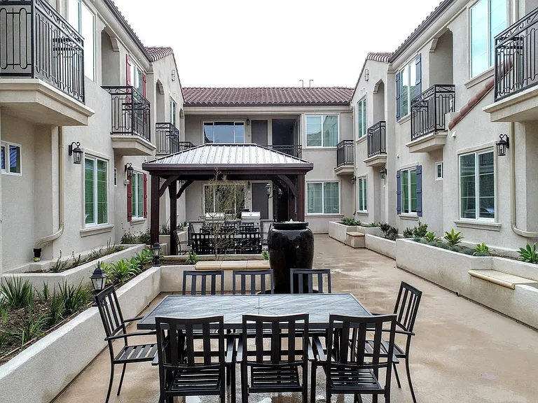 The Views Apartment Homes — Photo 31