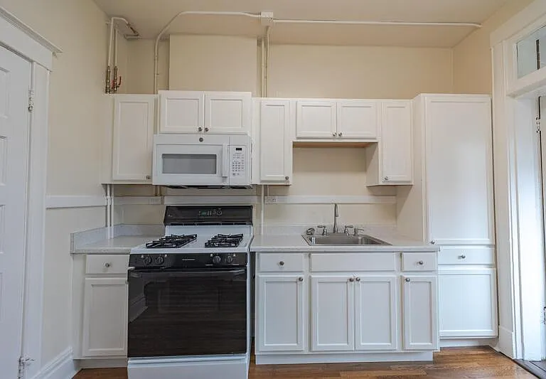 1207 N Clayton St #5 — Photo 9