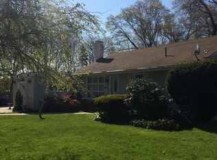 104 Cashman Rd, Brockton, MA 02301