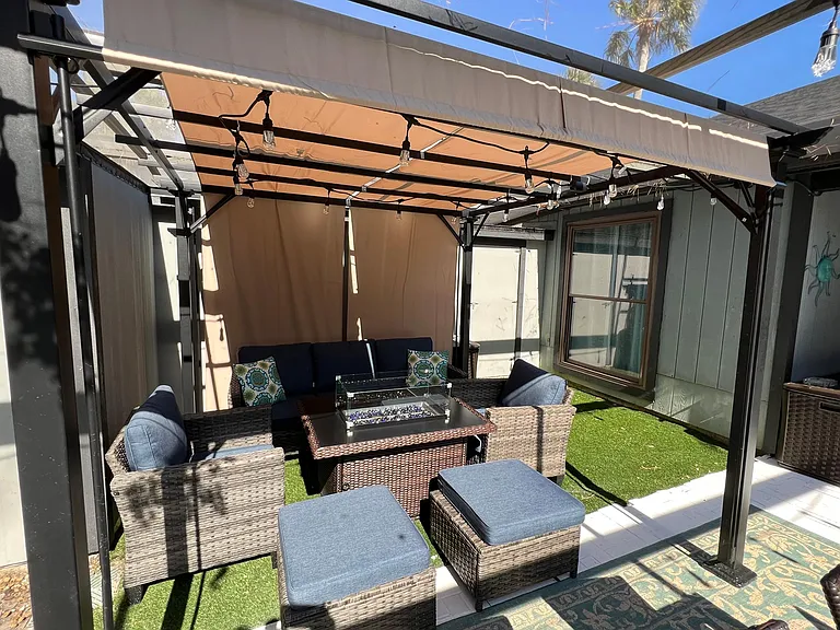 Fully Screened Private Patio with Conversation Area
