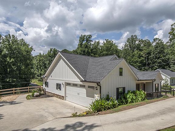 5th image of 346 Woodland Ln
