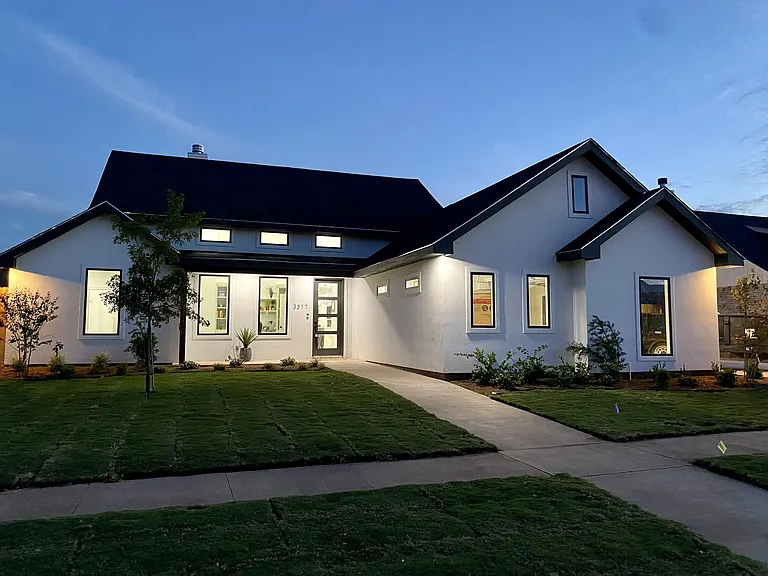 3317 Front 9 Dr — Photo 3