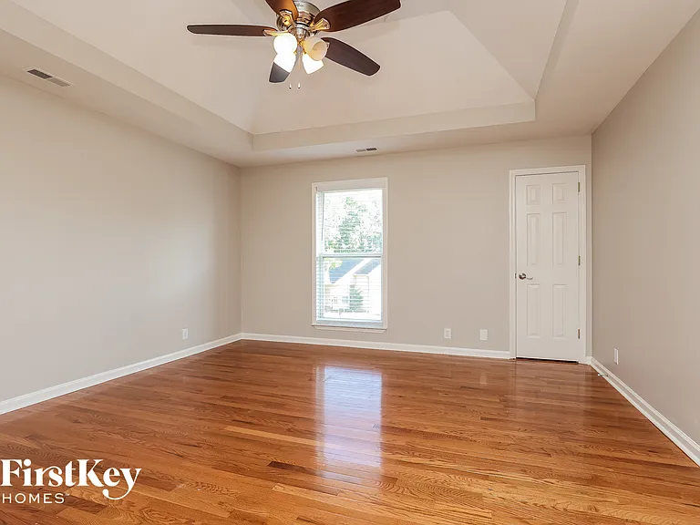 221 Shoemaker Ct — Photo 8