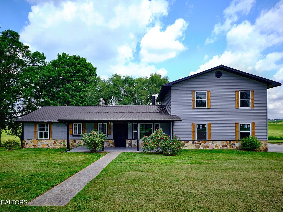 1st image of 560 Rudd Rd