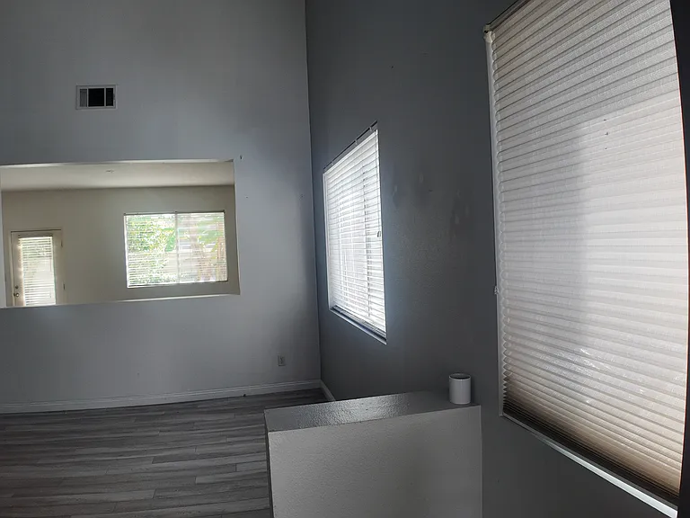 8 Utah — Photo 7