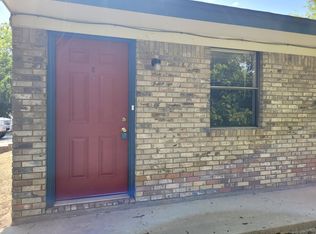 205 W Washington Ave #C, Copperas Cove, TX 76522