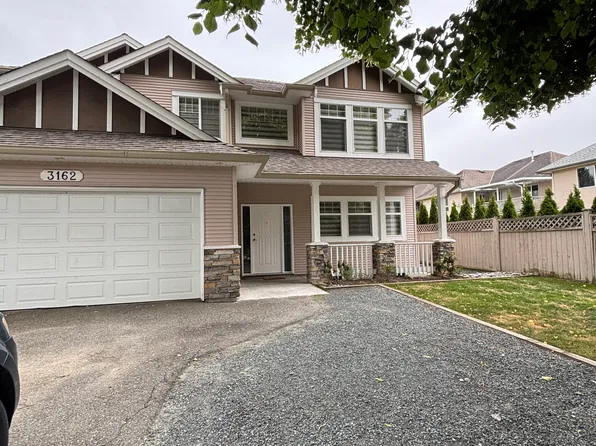 3162 Station Rd, Abbotsford, BC V4X 2S8