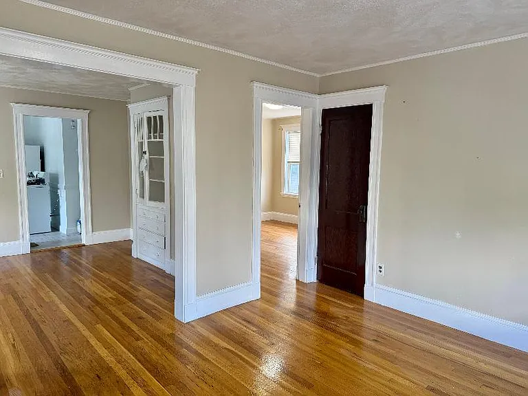 2 Hastings St #1 — Photo 1