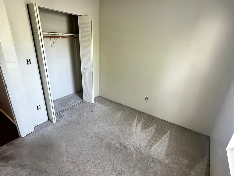 144 Clover Valley Cir — Photo 12
