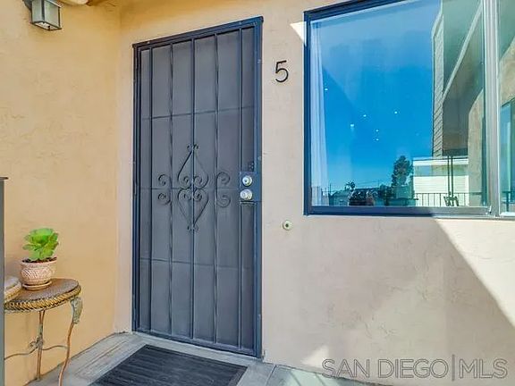 4th image of 4620 36th St Unit 5