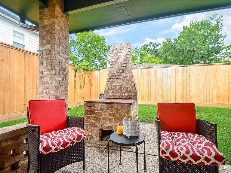 4315 Fernwood Dr — Photo 36