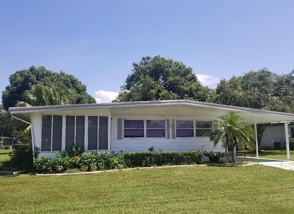1st image of 2027 Oak Grove Dr #40