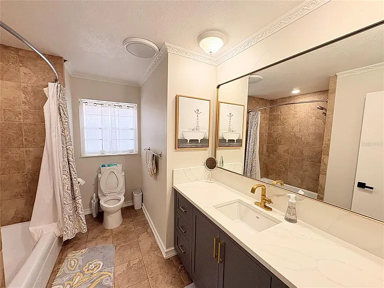4704 Telfair Dr — Photo 10