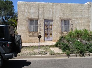 320 E 6th St #322, Douglas, AZ 85607