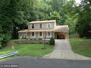 5908 Rayburn Dr, Temple Hills, MD 20748