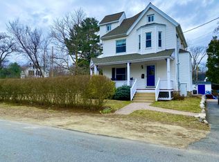 95 Howard St, Reading, MA 01867