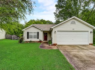 1011 Chelsea Dr, Millersville, TN 37072