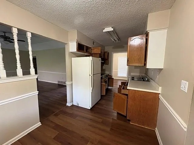 4551 Pine Top Cir E — Photo 5