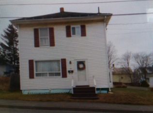 22 Allen St, Presque Isle, ME 04769
