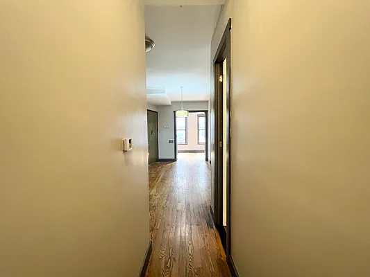Rented by Pear NYC LLC | media 4