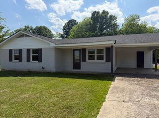 700 Spring St, Starkville, MS 39759