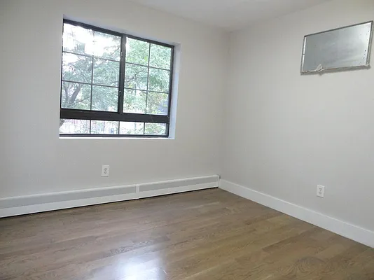 Rented by Premier Metro Realty Corp | media 39
