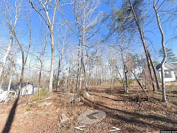 4th image of 632 Lynnhaven Dr