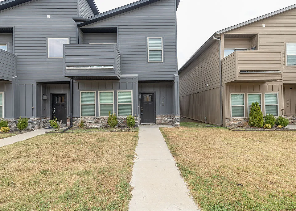 2164 Million Ln