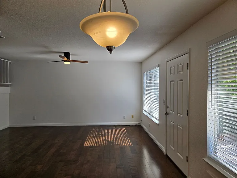 6425 Big Pine Way — Photo 6